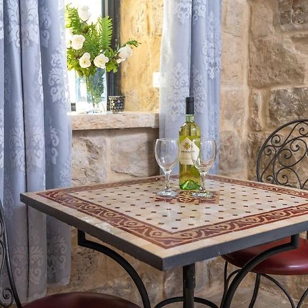 The Antiquity Heart Mansion Hotell Safed Exteriör bild